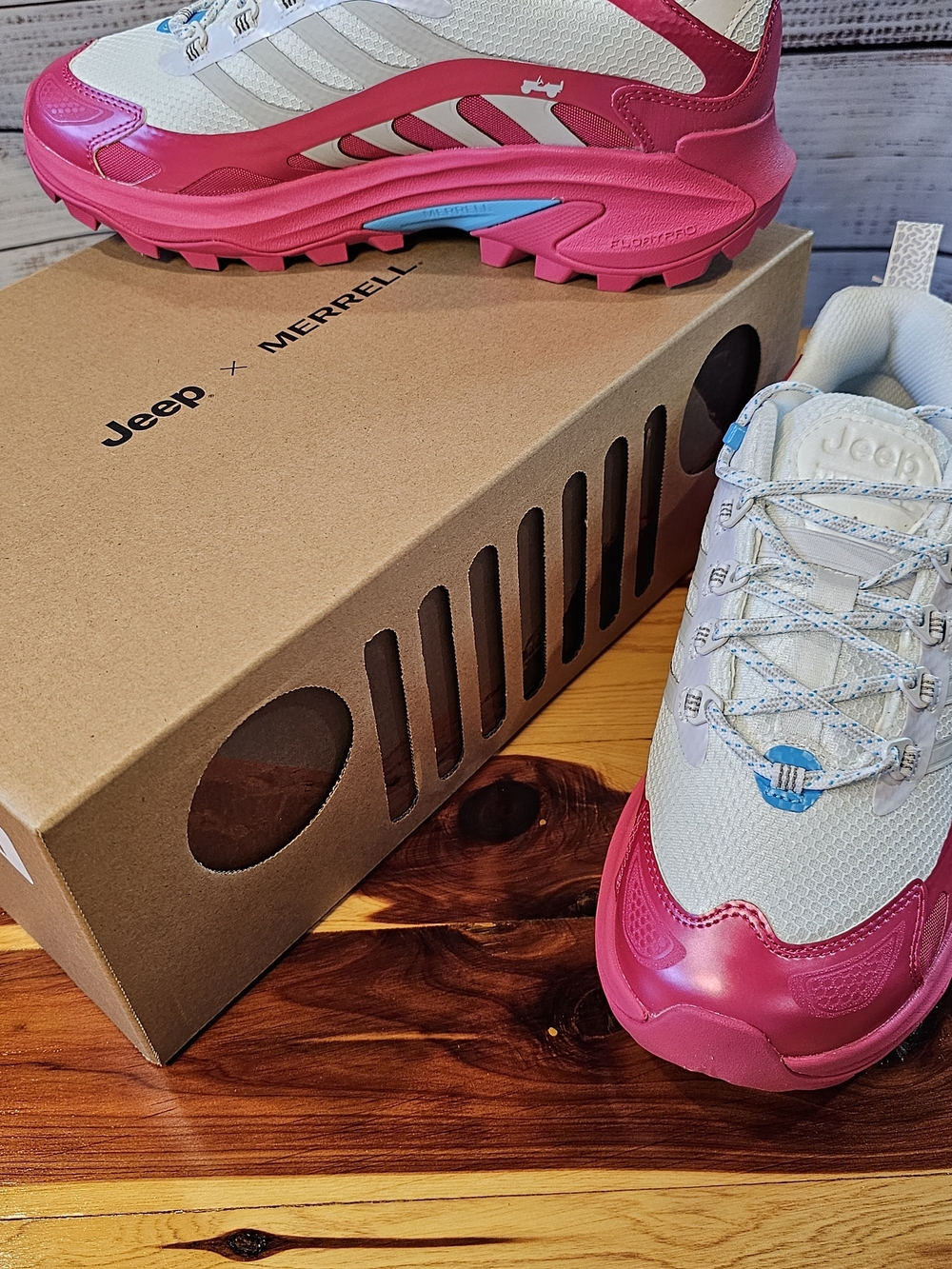 Jeep x Merrell Moab Speed 2 Trail Shoes Vibram Pink White Men 9 Women 10 NWT
